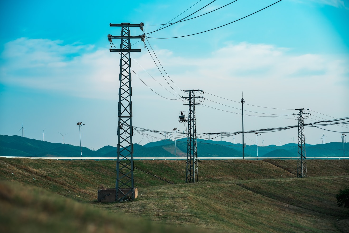 Why Businesses Are Switching To Renewable Energy